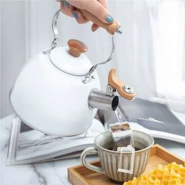 Whistling Tea Kettle - 1.6 QT Vintage White