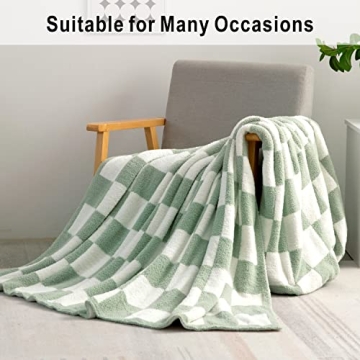 Cozy Sage Green Throw Blanket - All Seasons Checkerboard Plaid
