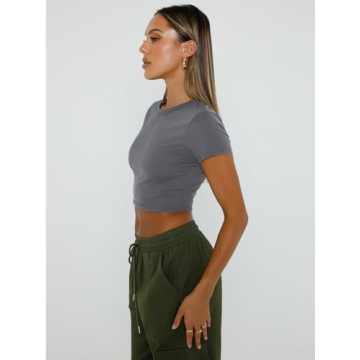 WYNNQUE Womens Crop Tops Cute Summer Scoop Neck Basic Tees Slim Fit Trendy Short Sleeve T Shirts for Teen Girls 2025 Grey M