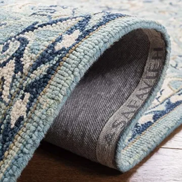 Elegant SAFAVIEH Blossom Handmade Wool Accent Rug