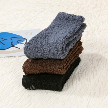 Zando Women's Non-Slip Fuzzy Socks - Cozy Winter Comfort