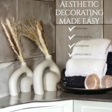 Aesthetic Ceramic Pampas Vase - Unique Centerpiece Decor