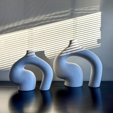 Aesthetic Ceramic Pampas Vase - Unique Centerpiece Decor