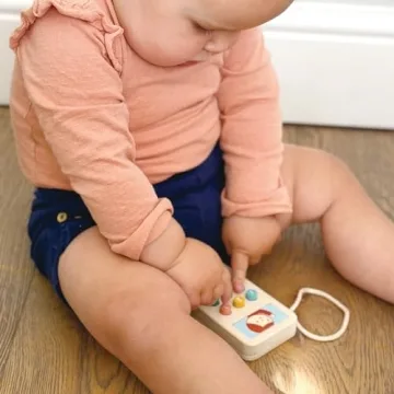 Mentari Toys Mobile Phone - Eco-Friendly Solid Wood Toy for Toddler Play