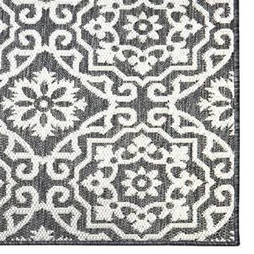 Nicole Miller New York Patio Country Danica Transitional Geometric Indoor/Outdoor Area Rug, Black/Grey, 3'11"x5'2"