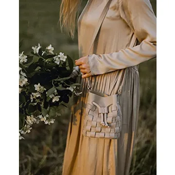 Trendy Vegan Leather Mini Bucket Crossbody Bag for Women