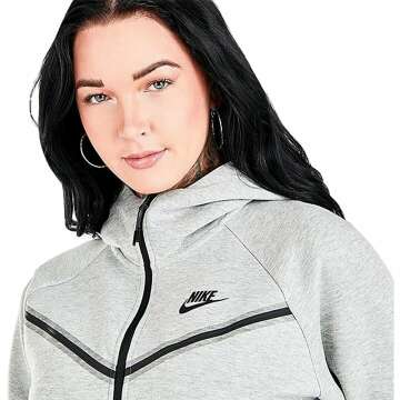 Nike Women's Tech Fleece Windrunner Hoodie - Medium