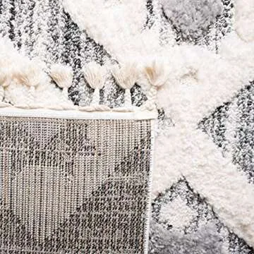 SAFAVIEH Moroccan Tassel Shag Collection Accent Rug - 4' x 6', Grey & Ivory, Boho Design, Non-Shedding & Easy Care, 2-inch Thick Ideal for High Traffic Areas in Foyer, Living Room, Bedroom (MTS664G)