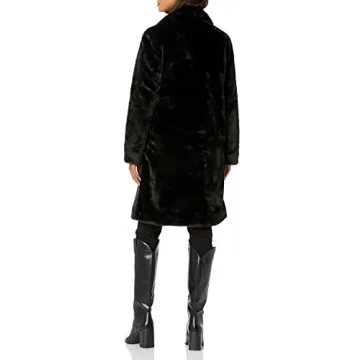 Chic Kiara Faux Fur Coat for Elegant Winter Style