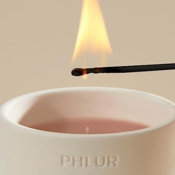 PHLUR Missing Person Candle - Floral Musk Delight - 70+ Hours Burn