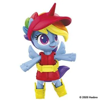 My Little Pony Smashin’ Fashion Rainbow Dash Set - 3-Inch Poseable Figure with Fashion Accessories and Surprise Toy Unboxing, 9 Pieces