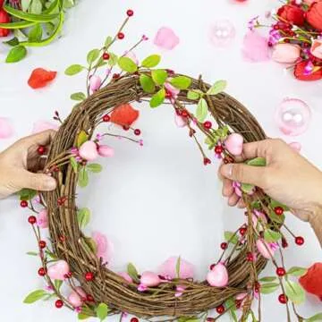 VioletEverGarden Pink Hearts Garland for Valentine's Day