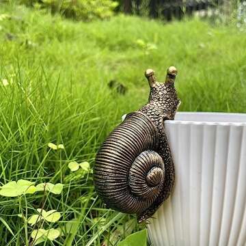 JARPSIRY Vintage Bronze Climbing Snail Statue Flower Pot and Vase Hugger Miniature Fairy Garden Terr...