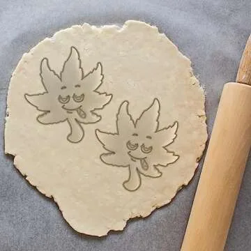 Marijuana Cookie Cutters - Set Of 3 - Hemp Weed Shaped Pieces