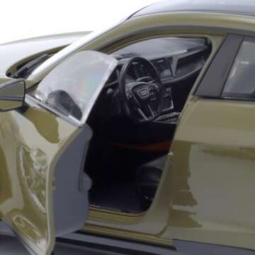 Maisto 2022 Audi RS e-tron GT Special Edition 1/18 Diecast Model Car Olive Green