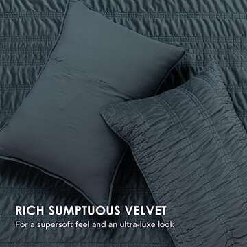 EVERGRACE Velvet Quilt Queen Size, Luxury Velvet Bedding Set, Ultra Soft Ruched Quilt Sets, Lightweight Velvet Comforter Set, Vintage Textured Velvet Bedspread Coverlet with 2 Shams, Stormy Blue