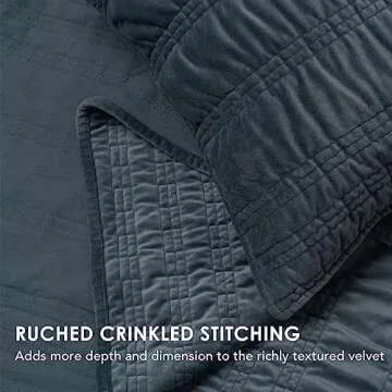 EVERGRACE Velvet Quilt Queen Size, Luxury Velvet Bedding Set, Ultra Soft Ruched Quilt Sets, Lightweight Velvet Comforter Set, Vintage Textured Velvet Bedspread Coverlet with 2 Shams, Stormy Blue