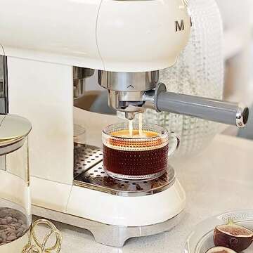 ZOOFOX Set of 4 Glass Coffee Mugs, 14 Oz Clear Glass Cups with Golden Spoons, Vintage Embossed Coffee Cups Set for Latte, Espresso, Cappuccino, Cereal, Yogurt, Tea and Hot Beverage