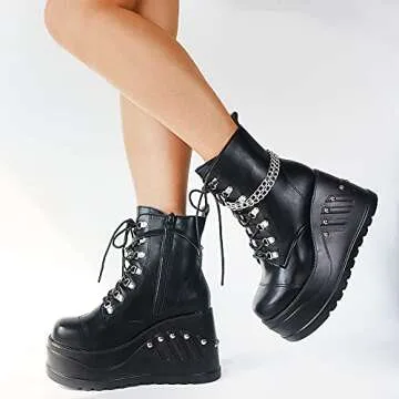 CYNLLIO Women's Punk Platform Combat Boots for All Occasions
