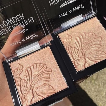 Ultimate Wet n Wild MegaGlo Highlighting Powder Gold