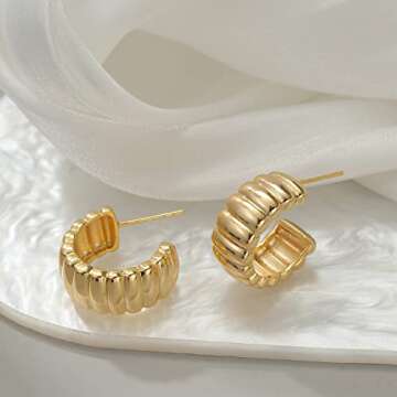 INNERDIVA Gold Hoop Earrings For Women Cute Gold Earrings Chunky Hoop Earrings Imitation Pearl Earrings Costume Jewelry Gift (Gold Hoop 3)