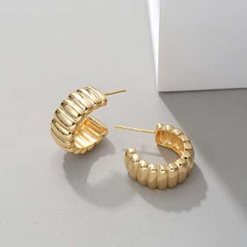 INNERDIVA Gold Hoop Earrings For Women Cute Gold Earrings Chunky Hoop Earrings Imitation Pearl Earrings Costume Jewelry Gift (Gold Hoop 3)