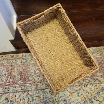 Stylish Large Handwoven Wicker Basket for All Storage Needs