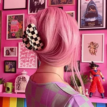 Chic Checkered Hair Clips for Every Occasion