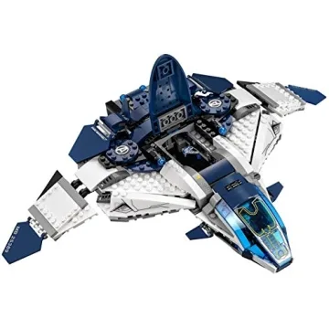 LEGO Superheroes The Quinjet City Chase with Minifigures
