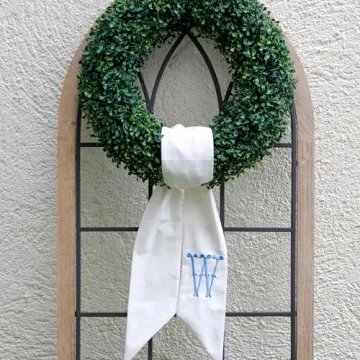 Elegant Monogram Wreath Sash for All Occasions