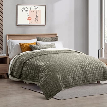 RECYCO Luxury Velvet Quilt Set for All Seasons, Olive Green