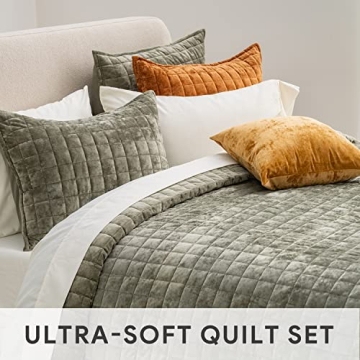 RECYCO Luxury Velvet Quilt Set for All Seasons, Olive Green