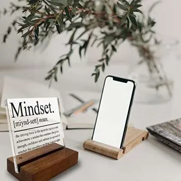 Inspirational Desk Decor for Office and Home Spaces