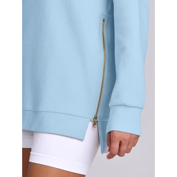 Comfortable Oversized Sweatshirt with Style and Functionality