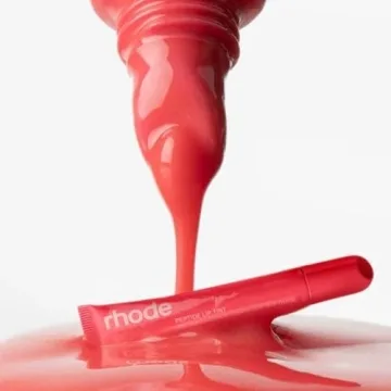 Rhode Guava Spritz Bright Coral Buildable Lip Tint