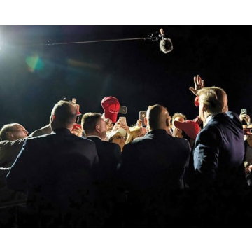 Trump Presidency Photo Book - A Unique Visual Experience