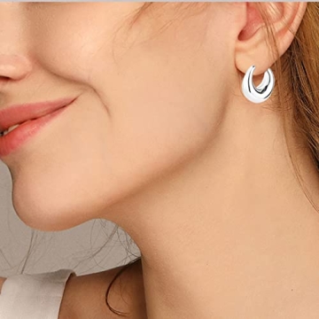 Stylish 6 Pairs Gold Hoop Earrings - Perfect Gift Set!