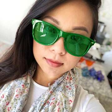 GloFX Green Color Therapy Mood Glasses Migraine Glasses Light Therapy Glasses Chromotherapy Green Colored Migraine Relief Lenses