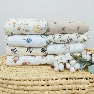 Soft Muslin Baby Blanket with Tassels – Perfect for Gifting