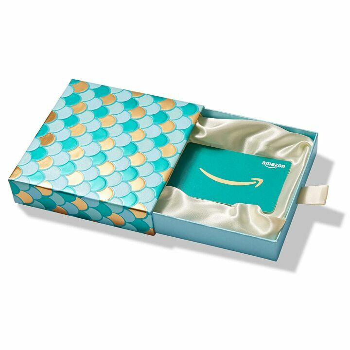 Premium Gift Box with Amazon.com Gift Card