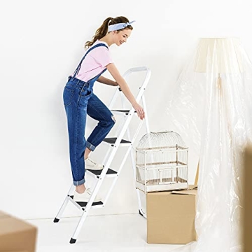 JungleA 4 Step Ladder - Sturdy, Lightweight & Versatile