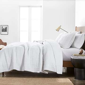 California King Quilt Set with Pillow Shams for Comfort