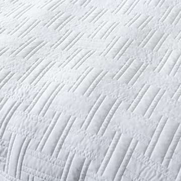 California King Quilt Set with Pillow Shams for Comfort