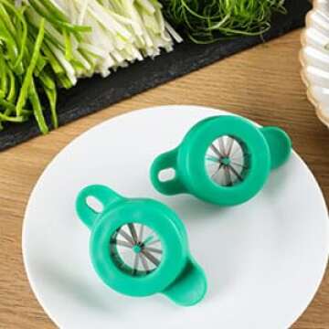 HENWAFX Kitchen green onion shredder,Green Onion cutter ，12 Blade Design，green onion slicer tool（2Pcs)