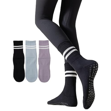 Irisbear Womens Pilates Socks Non Slip Yoga Socks Barre Hospital Athletic Socks for Women 3 PACK BLA...