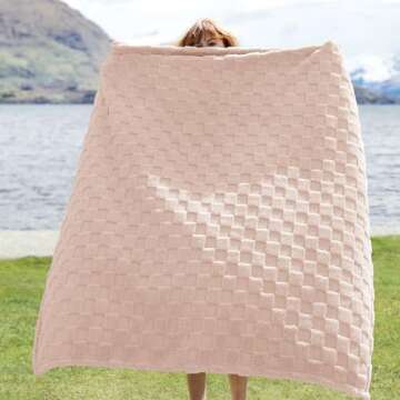 Bedsure Pink Throw Blanket - Cozy Soft Microfiber for Snuggling