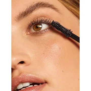 ILIA Fullest Volumizing Mascara for Thicker Healthier Lashes