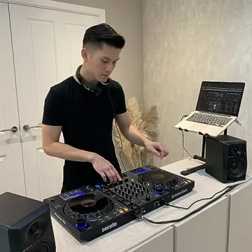 Pioneer DJ DDJ-FLX6 4-Deck Controller for DJs