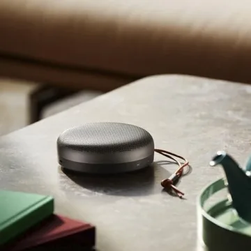 Bang & Olufsen Beosound A1 Bluetooth Speaker © Portable Waterproof Sound