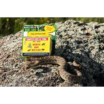 Sawyer Products Venom Extractor & Suction Pump Kit for Snake Bite, & Bee, Wasp, and Mosquito Stings, Yellow, One Size (B4)